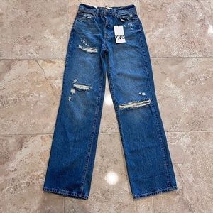 Zara Low Rise Wide Leg Jeans